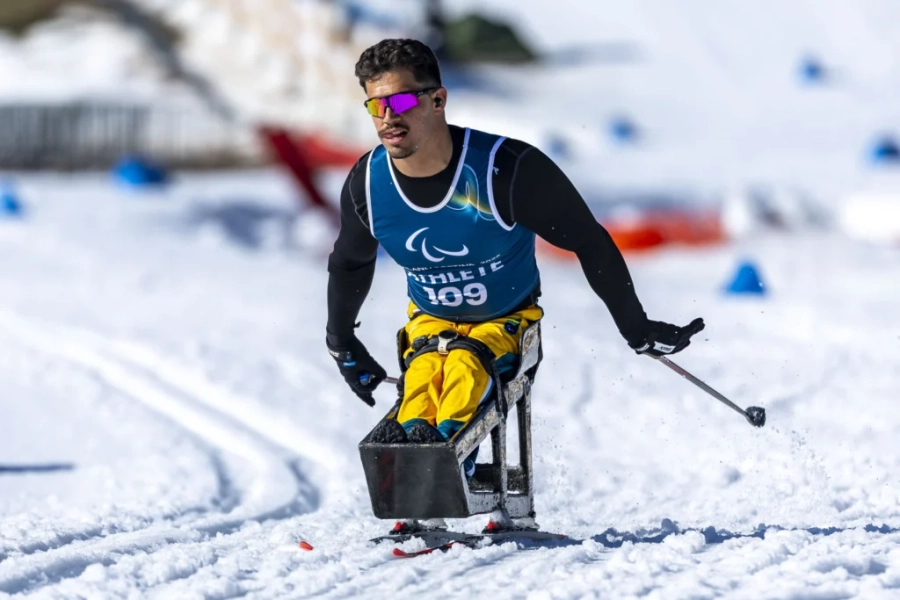 Milão-Cortina 2026: Primeiro treino oficial revela neve irregular e pista rápida para o Brasil nas Dolomitas
